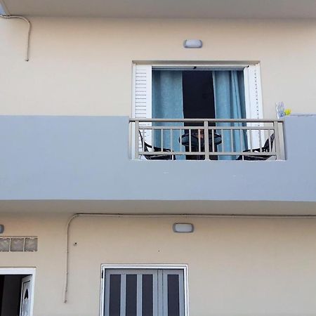 Villa Tzortzaki - Dias Tertsa Bagian luar foto