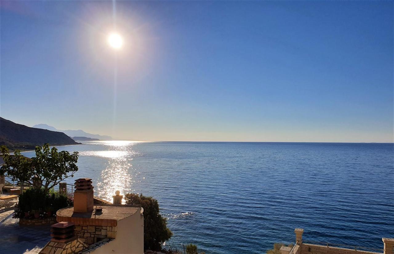 Villa Tzortzaki - Dias Tertsa Bagian luar foto